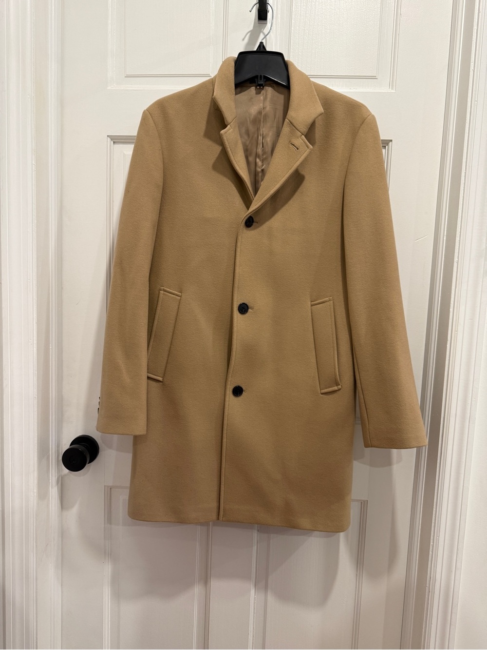 Club Monaco Men's Camel Overcoat Jacket - Classic Single-Breasted size 38
